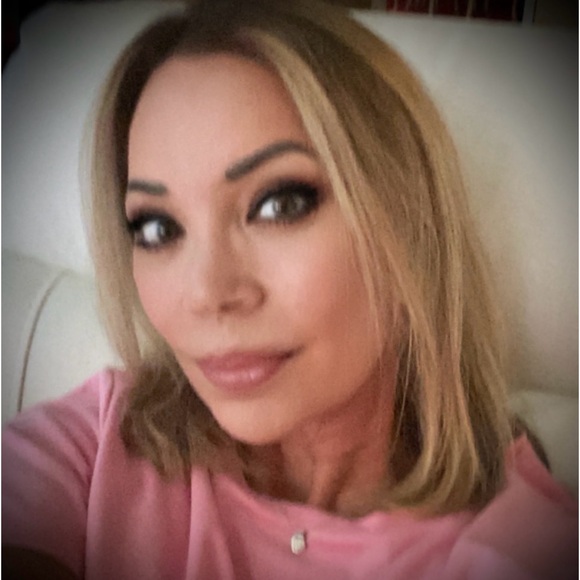 Meet your Posher, Doc - Picture 1 of 1